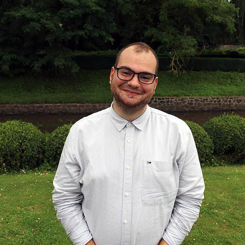 Serdar Veli Sari